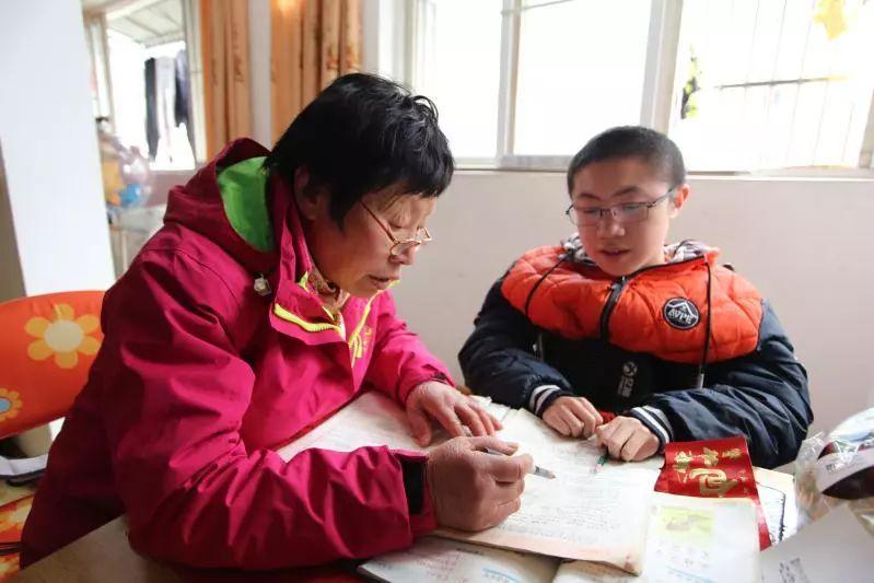 江阴火灾现场，火焰中的温情故事最新报道