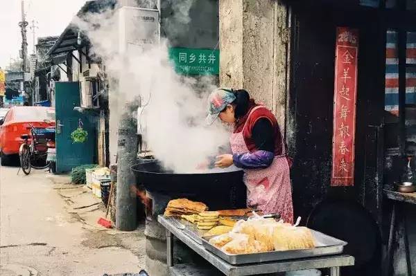 阿酷最新版揭秘，小巷中的秘密美食天堂