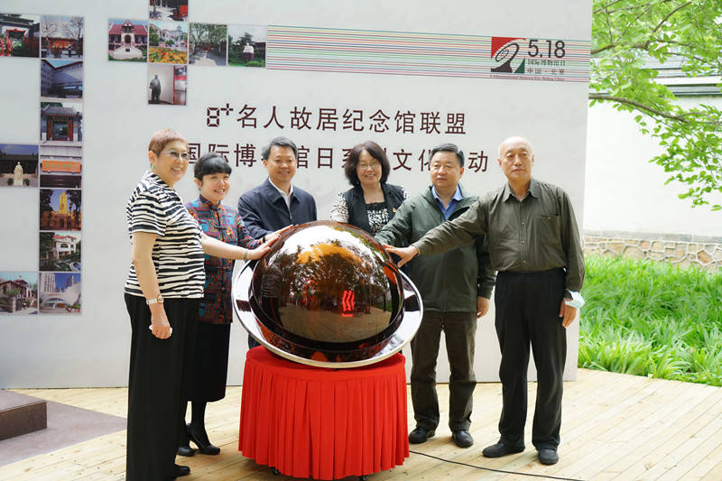 探索与成长的时代印记，小明的最新观察之旅